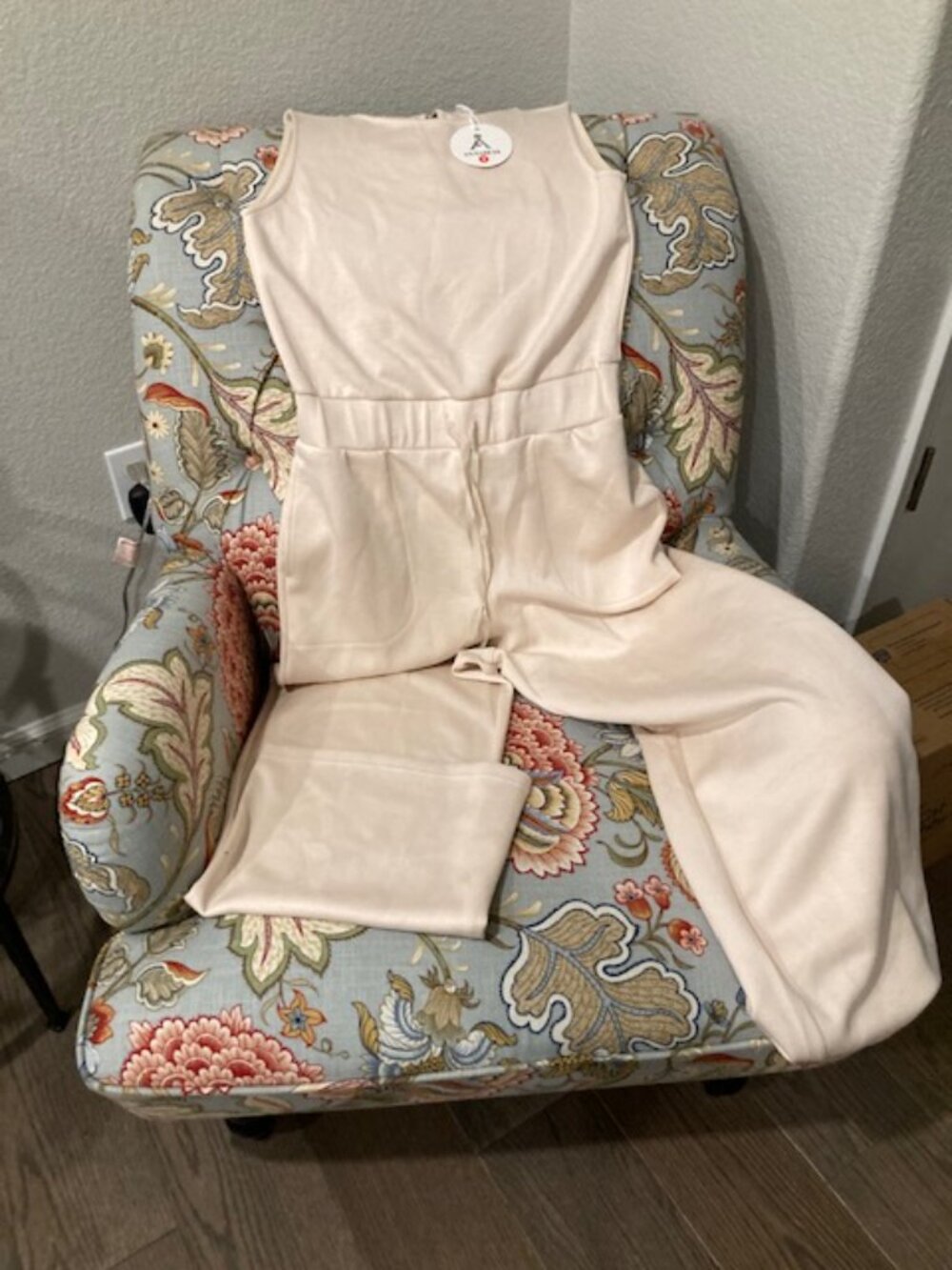 Jumpsuit in Cream - feels like Spanx